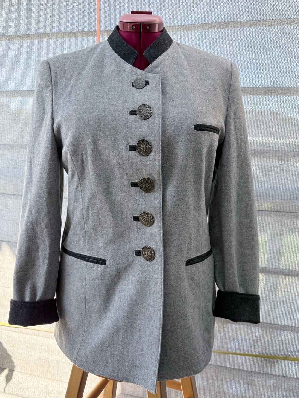 Country Line Trachten Jacket, EU size 38